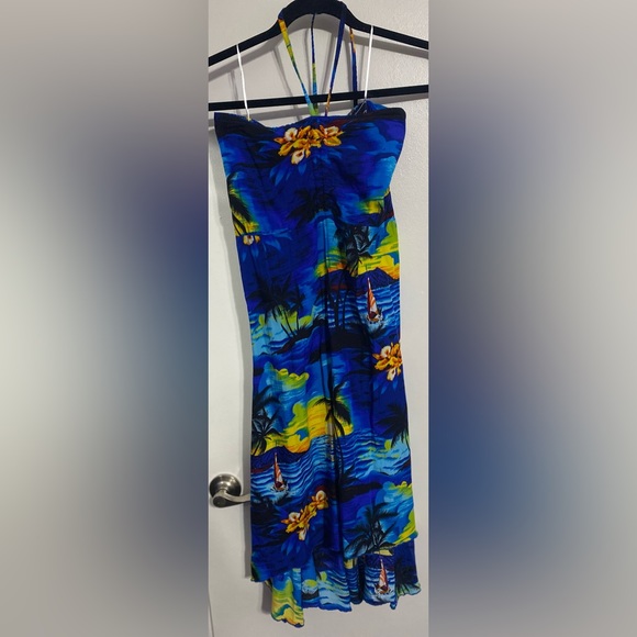 Dresses & Skirts - COPY - Halter Dress